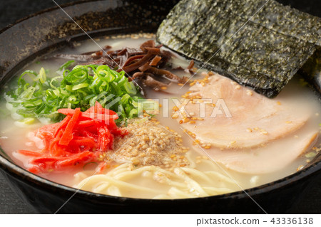 Tonkotsu Ramen 43336138