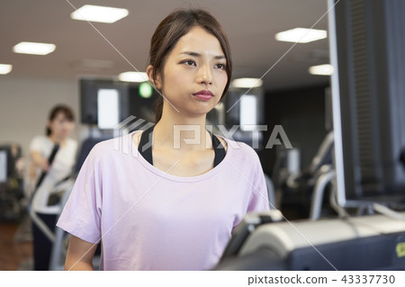 跑步機的女人 跑步機的女人 43337730