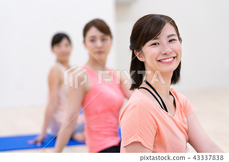 瑜伽課瑜伽課堂 瑜伽課瑜伽課堂 43337838