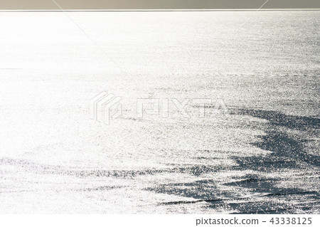 Bright, breezy, lush, large sea in the summer / Big Ocean in Hawaii_2 43338125