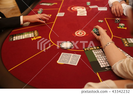 People play casino games croupier dealer focus People play casino games croupier dealer focus 43342232