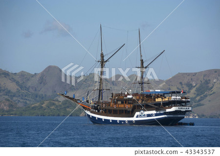 Ferry Boat sailing in the sea, Indonesia Ferry Boat sailing in the sea, Indonesia 43343537