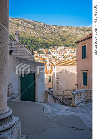 Old historical buildings in Dubrovnik Old Town Old historical buildings in Dubrovnik Old Town 43345630