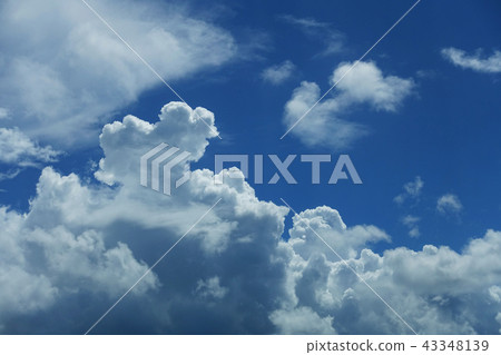 Summer approach clouds Summer approach clouds 43348139
