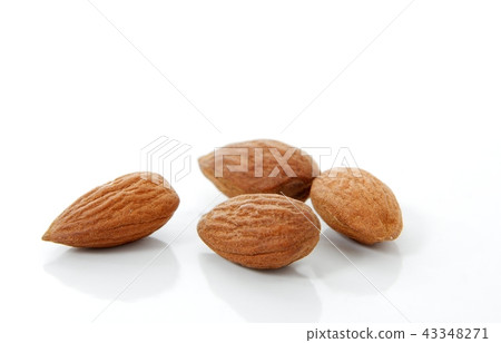 Almond Almond 43348271