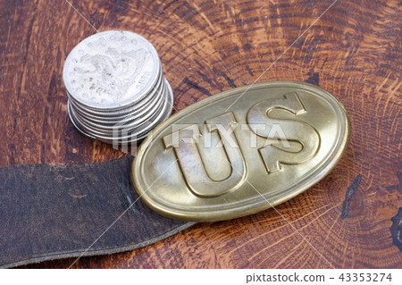 US Belt Buckle Civil War period with silver dollar US Belt Buckle Civil War period with silver dollar 43353274