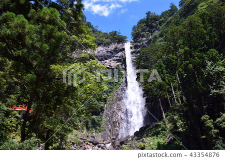 Kumano Nachi Taisha Nachi Otaki (Wakayama Prefecture Tohaku-gun Nachi Katsuura Town) 43354876