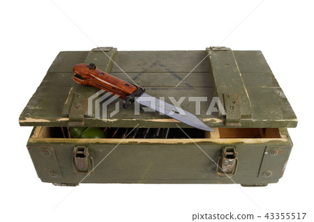 army box with ammunition army box with ammunition 43355517