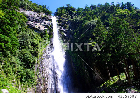 Kumano Nachi Taisha Nachi Otaki (Wakayama Prefecture Tohaku-gun Nachi Katsuura Town) Kumano Nachi Taisha Nachi Otaki (Wakayama Prefecture Tohaku-gun Nachi Katsuura Town) 43355598