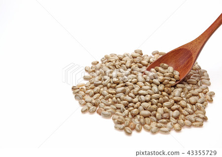 Carioca beans 43355729
