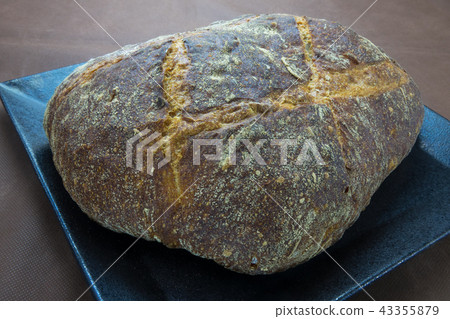 French bread  43355879