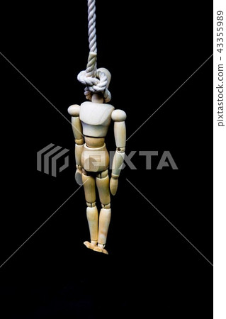 畫掛脖子 43355989