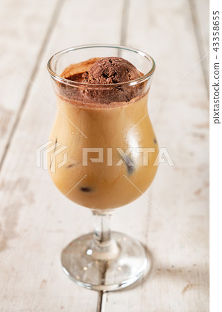 cold frappe coffee 43358655