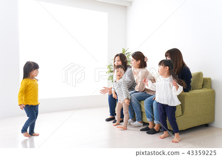 Mother and children, friends 43359225