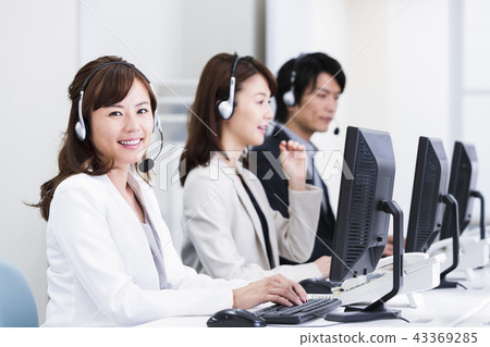 Operator call center tele appointment business pc team Operator call center tele appointment business pc team 43369285
