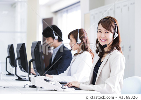 Operator call center tele appointment business pc team Operator call center tele appointment business pc team 43369320