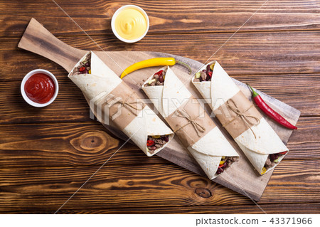 Mexican burrito with beef meat Mexican burrito with beef meat 43371966