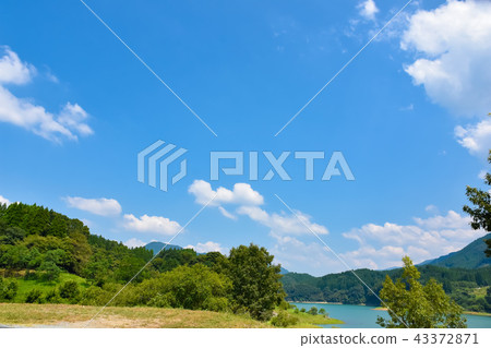 Dam lake Sky Midorikawa dam風景照片Misatocho Midorikawa Dam日期:2018年8月 Dam lake Sky Midorikawa dam風景照片Misatocho Midorikawa Dam日期:2018年8月 43372871