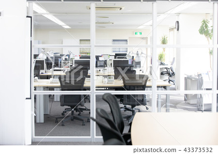 Business unmanned office 43373532