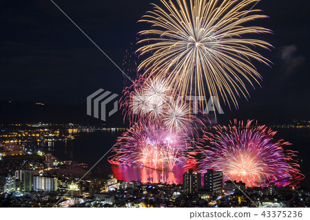 [Suwa City, Nagano Prefecture] Fireworks display at Lake Suwa 43375236