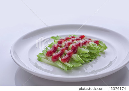 Cucumber, ketchup 43376174