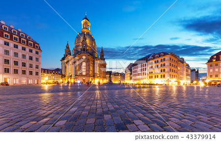 Frauenkirche and Neumarkt in Dresden, Germany Frauenkirche and Neumarkt in Dresden, Germany 43379914