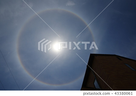 太陽光環 43380061