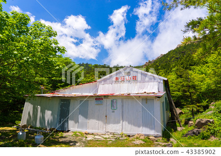 赤石山莊的赤石山脈（愛媛縣新居濱市抱石山）*圖片在註釋部分 43385902