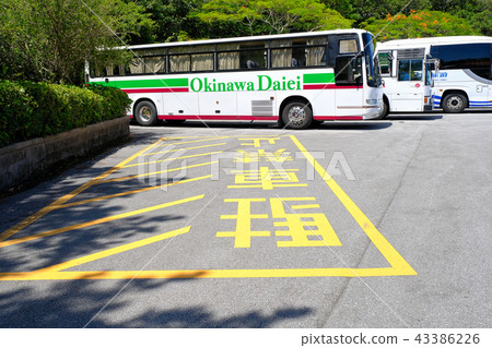 OKINAWA, JAPAN - 19 AUGUST 2018 OKINAWA, JAPAN - 19 AUGUST 2018 43386226