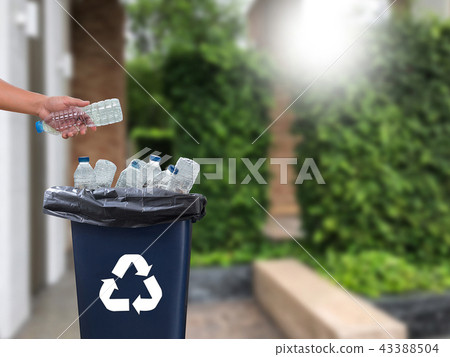 Recyclable garbage consisting glass Savings Recyclable garbage consisting glass Savings 43388504