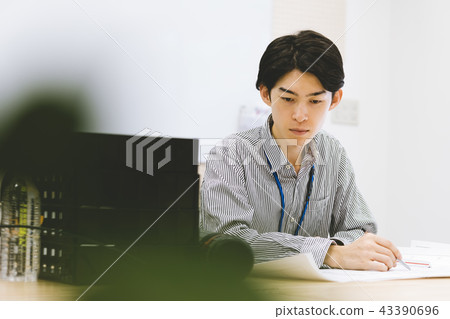 設計師形象 43390696