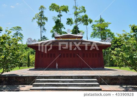 Vietnam Hue Thiemyu Temple 43390928