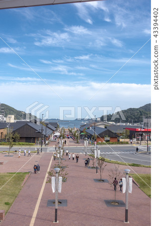 Town of the park where the sea can be seen Daily life of the city and exchange of non-daily sightseeing 43394402
