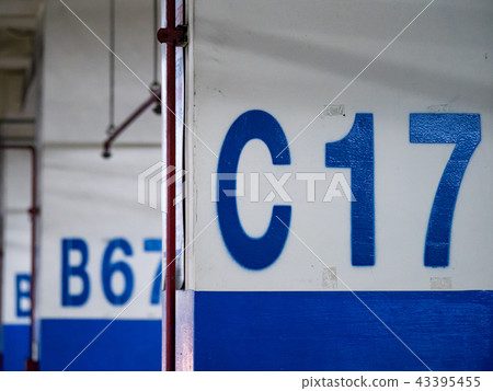 parking lot parking lot 43395455