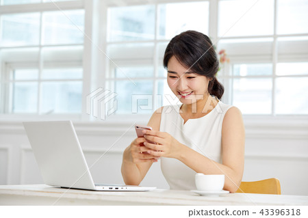 20s, 30s business woman working in the office, work, job, 20s, 30s business woman working in the office, work, job, 43396318