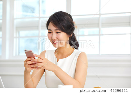 20s, 30s business woman working in the office, work, job, 20s, 30s business woman working in the office, work, job, 43396321