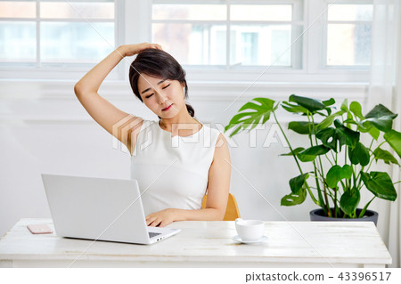 20s, 30s business woman working in the office, work, job, 20s, 30s business woman working in the office, work, job, 43396517