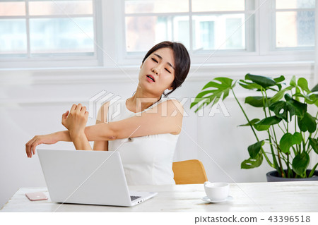 20s, 30s business woman working in the office, work, job, 20s, 30s business woman working in the office, work, job, 43396518