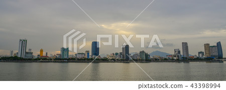 Cityscape of Da Nang, Vietnam 43398994