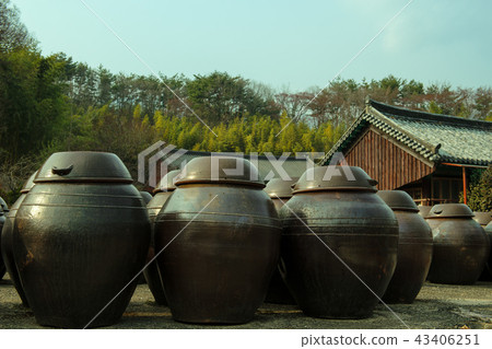 一罐佛教寺廟 43406251