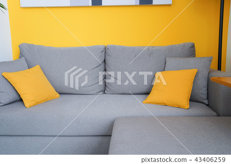 Private residence 43406259
