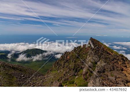 Mt. Chokai登山在夏天 Mt. Chokai登山在夏天 43407692