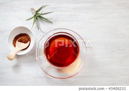 Non-caffeine and decaffeinated rooibos tea. Organic and beauty benefits. Non-caffeine and decaffeinated rooibos tea. Organic and beauty benefits. 43408231