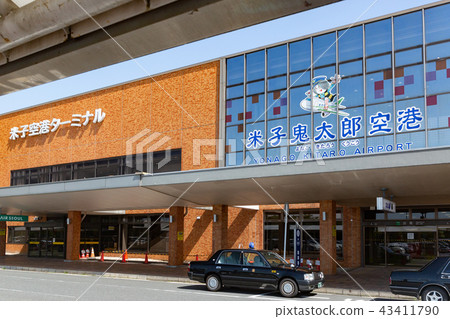 Yonago Airport-A common airfield where civilian aircraft use the runways of the Air Self Defense Force Miho Base- Yonago Airport-A common airfield where civilian aircraft use the runways of the Air Self Defense Force Miho Base- 43411790