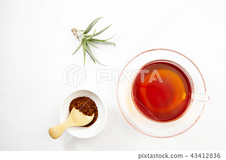 Non-caffeine and decaffeinated rooibos tea. Organic and beauty benefits. Non-caffeine and decaffeinated rooibos tea. Organic and beauty benefits. 43412836
