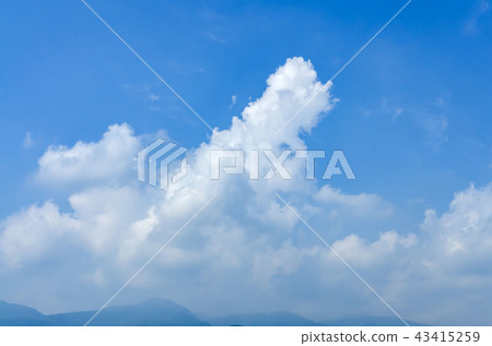  Blue sky and clouds 43415259