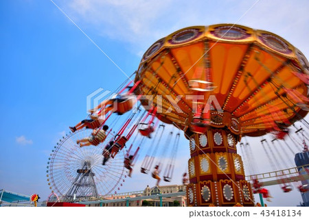 Yokosuka Cosmo World's Ocean Swinger Yokosuka Cosmo World's Ocean Swinger 43418134