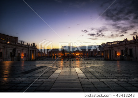 Saint Peters Plaza and Basilica Saint Peters Plaza and Basilica 43418248
