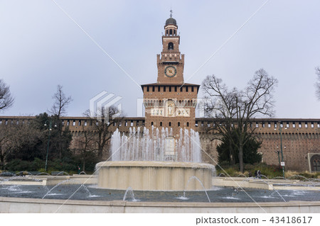 Fountain in Castle Sforzesco 43418617