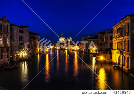 View of Santa Maria della Salute View of Santa Maria della Salute 43419543